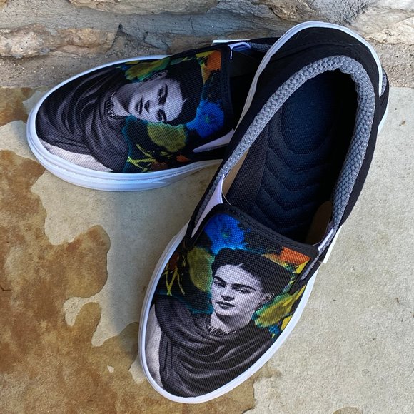 WOMEN'S PRINTED CANVAS SNEAKERS "FRIDA KAH… - Picture 3 of 6